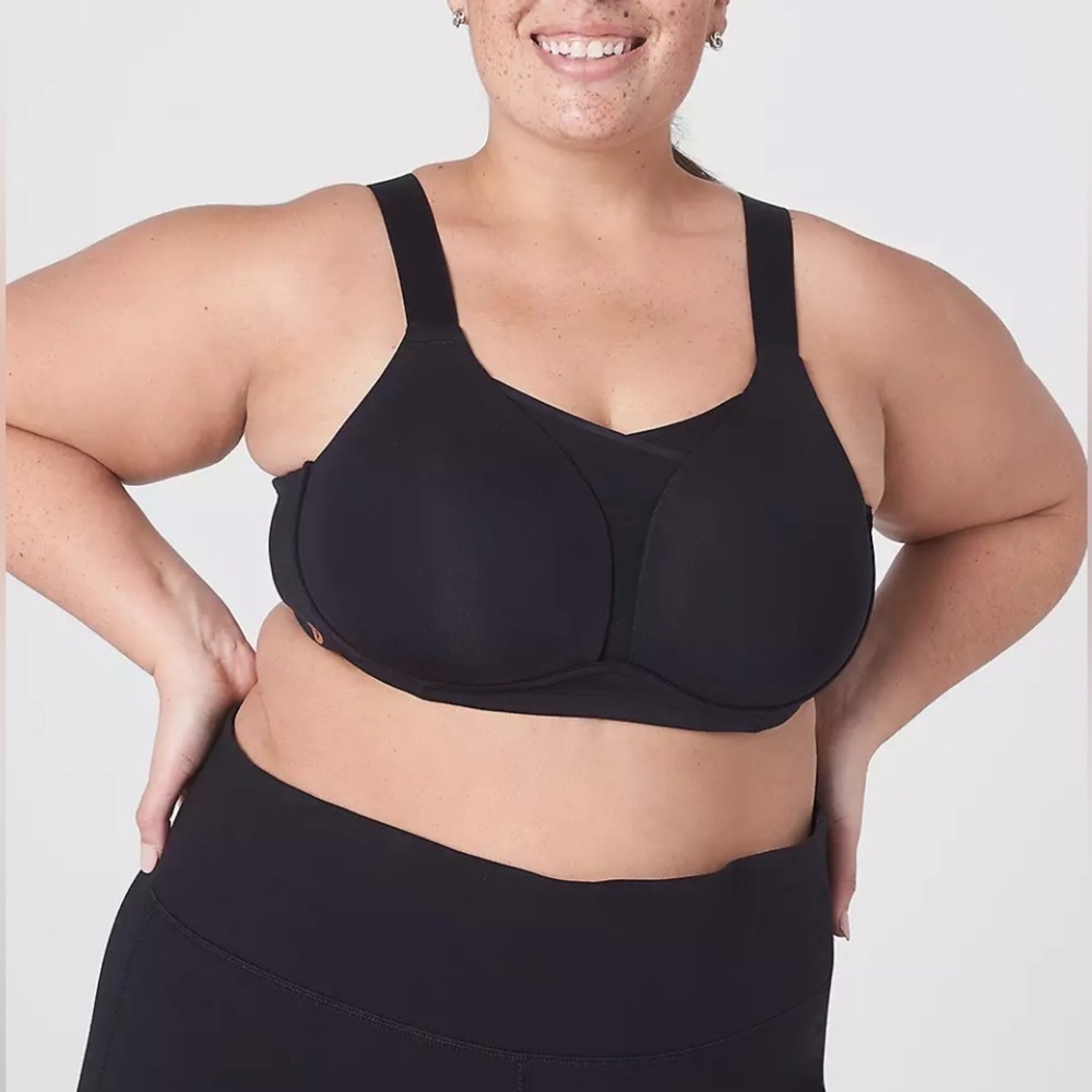 Livi Active Medium Impact No Wire Sports Bra